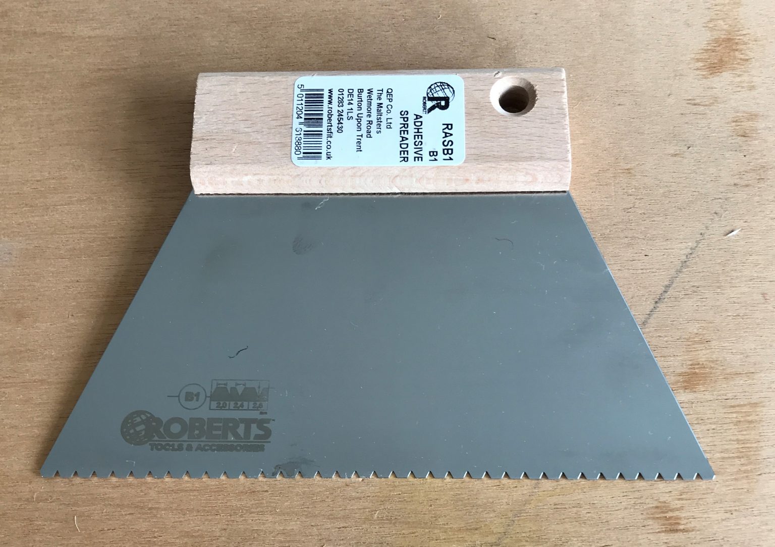 roberts-adhesive-spreader-gj-flooring-supplies